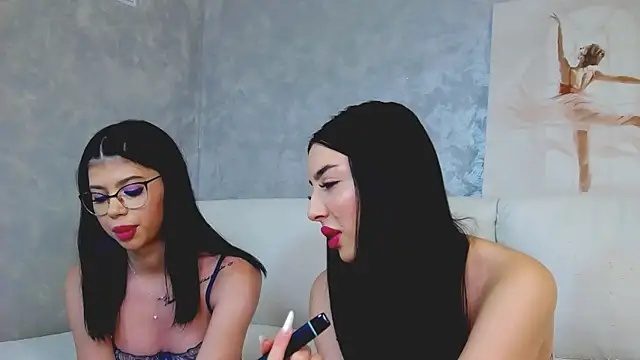 Sierra Halle online show from November 17, 8:46 pm