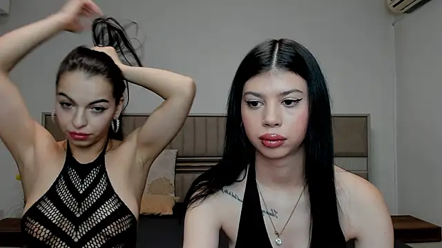 Snapshot of Sierra_Halle chatting on February 11, 9:14 pm Sierra Halle online show from February 11, 9:14 pm