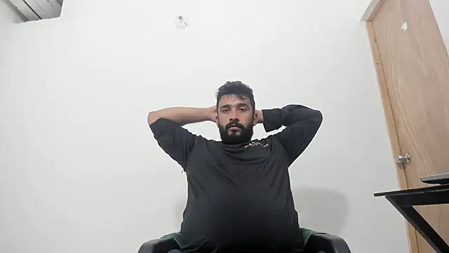 Snapshot of isearchcompany chatting on November 24, 1:38 am isearchcompany online show from November 24, 1:38 am