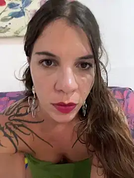 frenchxena98 online show from April 11, 6:44 pm