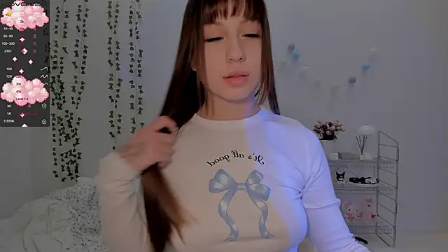 Snapshot of Mary_tiim chatting on February 20, 8:03 pm Mary tiim online show from February 20, 8:03 pm