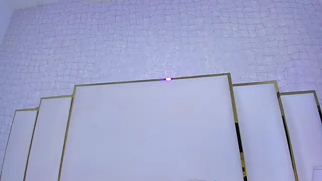 paola rodriguez online show from December 15, 12:00 pm