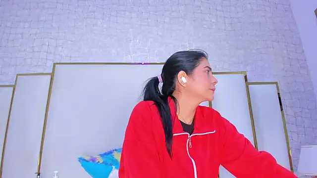 paola rodriguez online show from January 11, 12:01 pm