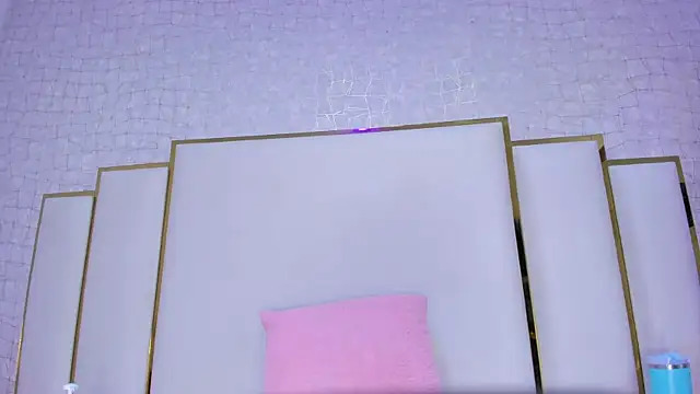 paola rodriguez online show from October 3, 11:56 am