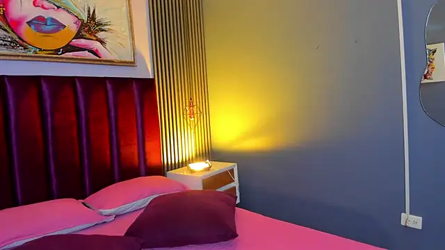 LauraAristizabal online show from March 6, 12:44 pm