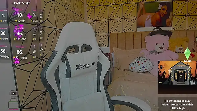 Snapshot of vane_lopez_ chatting on October 25, 6:30 pm vane lopez online show from October 25, 6:30 pm