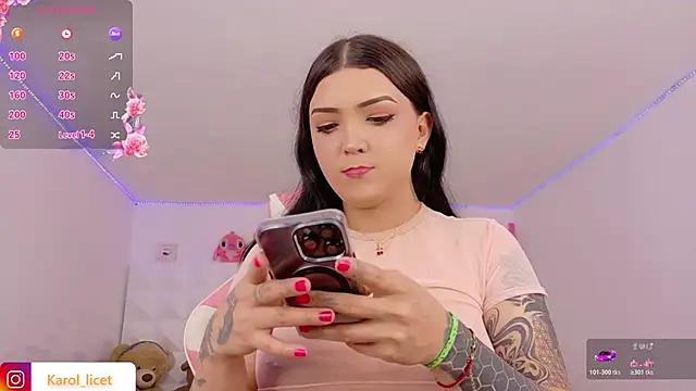 Karol Green Motorcycle online show from April 9, 6:30 am