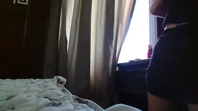 MINI Petite online show from May 14, 6:38 pm