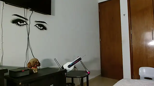 MINI Petite online show from April 14, 9:09 pm