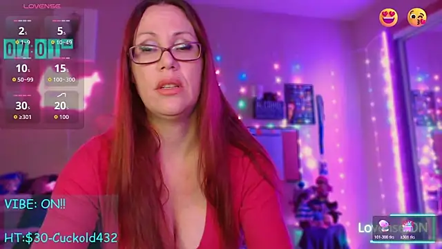 EmmaIsHere online show from November 6, 1:59 pm