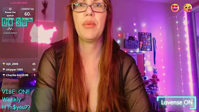 EmmaIsHere online show from March 13, 10:37 pm