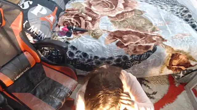 sexyjustin202 online show from March 28, 1:28 am