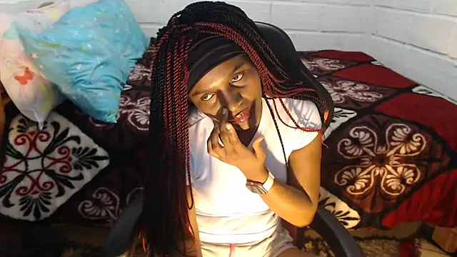 Snapshot of sexyjustin202 chatting on July 4, 2:40 am sexyjustin202 online show from July 4, 2:40 am
