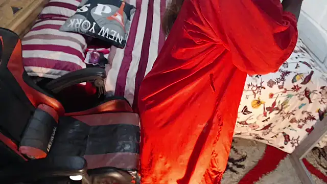 Snapshot of sexyjustin202 chatting on November 25, 1:50 am sexyjustin202 online show from November 25, 1:50 am