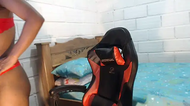 sexyjustin202 online show from February 28, 9:58 pm