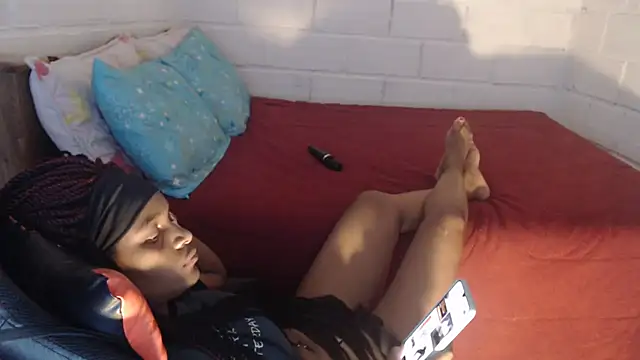 Snapshot of sexyjustin202 chatting on July 8, 8:42 pm sexyjustin202 online show from July 8, 8:42 pm