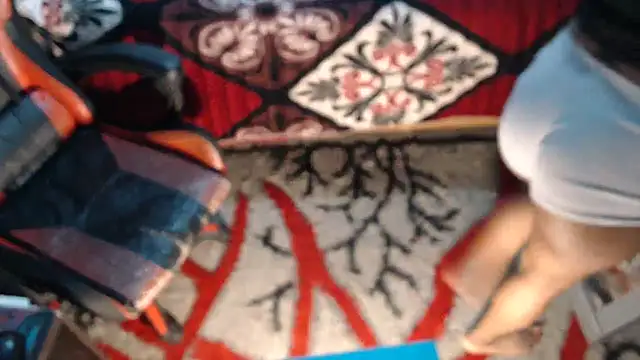 sexyjustin202 online show from April 19, 2:23 am