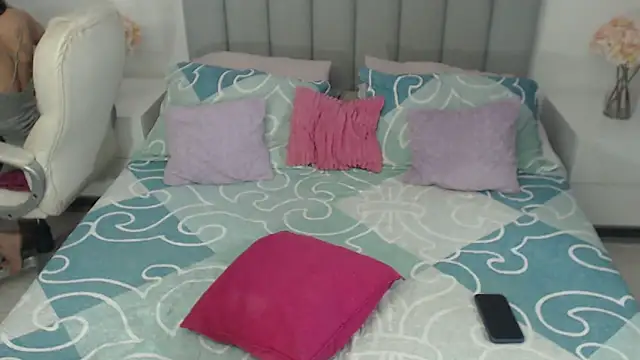 X6uldv8xdollxxx online show from February 17, 5:05 am