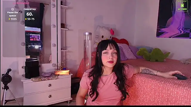 miaa-lee online show from March 17, 1:19 am