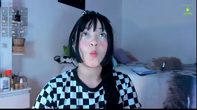 miaa-lee online show from October 28, 2:34 am