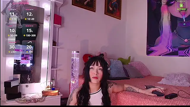 miaa-lee online show from March 19, 3:39 am