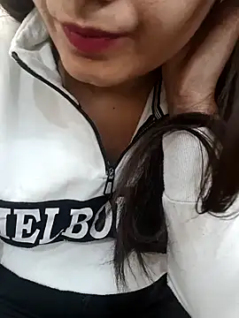 CuteSarikaLIVE online show from November 29, 4:01 am