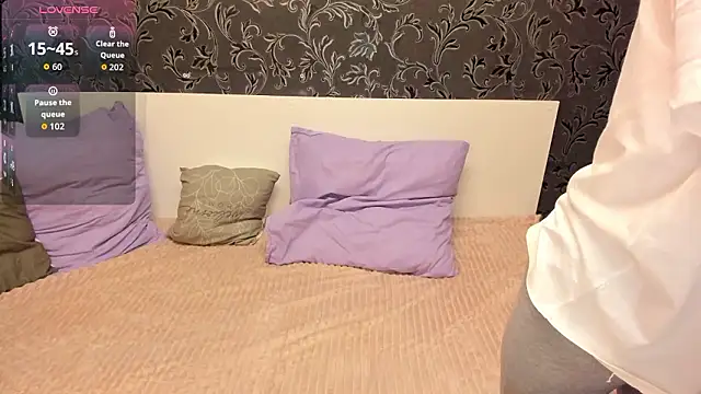 MelaniGrand online show from February 7, 9:17 am