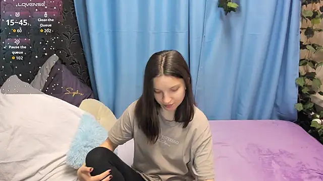 MelaniGrand online show from November 1, 9:36 am