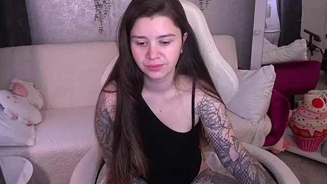 AmellyMilly online show from October 22, 5:40 am