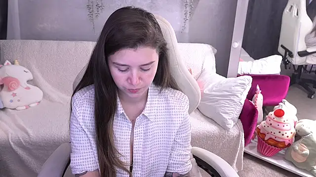 AmellyMilly online show from October 6, 12:50 pm