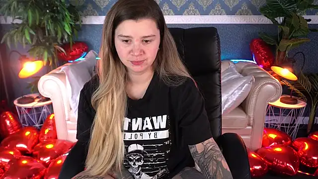 AmellyMilly online show from February 17, 7:55 pm