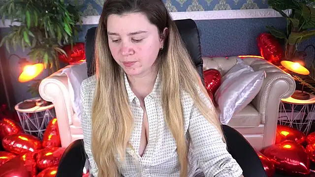 AmellyMilly online show from February 16, 2:05 pm