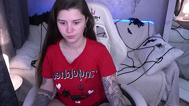 AmellyMilly online show from October 29, 1:43 pm