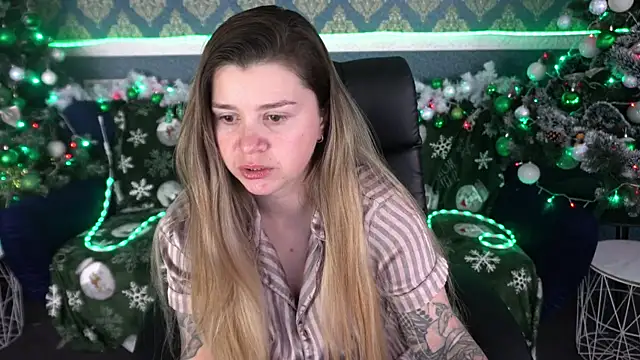 AmellyMilly online show from December 22, 1:44 pm