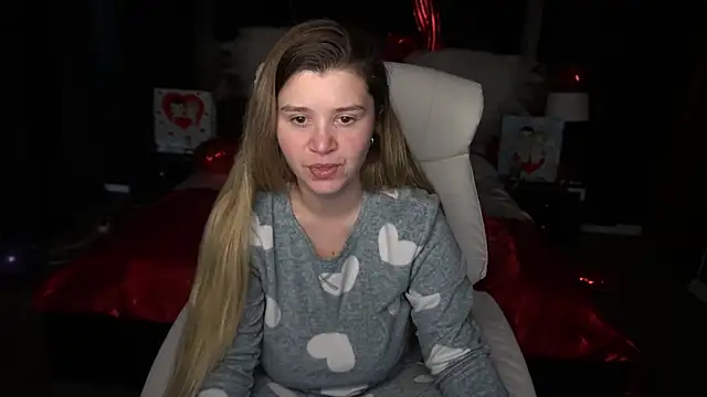 AmellyMilly online show from February 12, 1:33 pm