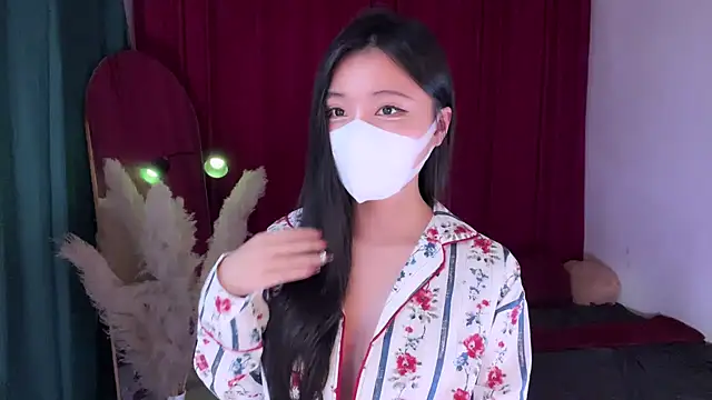 Snapshot of alaia-EDP chatting on December 2, 3:58 pm alaia-EDP online show from December 2, 3:58 pm