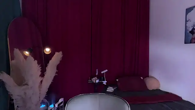 Snapshot of alaia-EDP chatting on November 19, 5:24 pm alaia-EDP online show from November 19, 5:24 pm