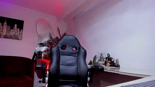 Meghan320 online show from March 20, 11:33 am