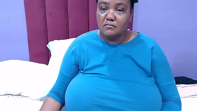 GiantTittts online show from March 9, 6:11 pm