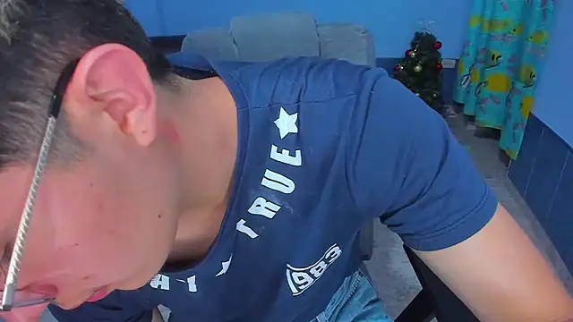 patrik 027 online show from December 4, 7:29 am