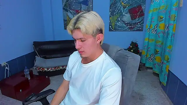 patrik 027 online show from January 18, 5:16 pm