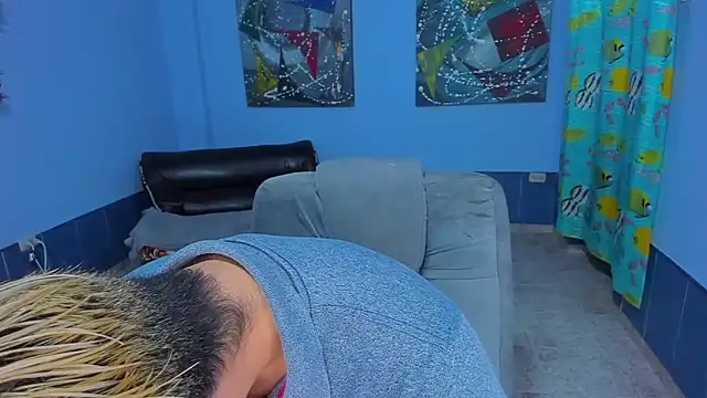 Snapshot of patrik_027 chatting on November 10, 7:41 pm patrik 027 online show from November 10, 7:41 pm