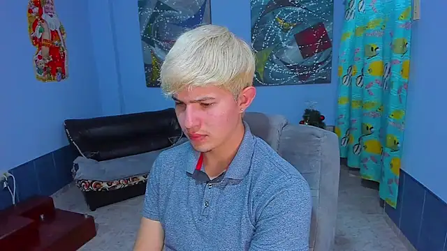 patrik 027 online show from December 20, 9:06 pm