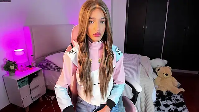 Ainhoads online show from March 5, 8:44 am