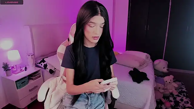 Ainhoads online show from November 13, 12:42 pm