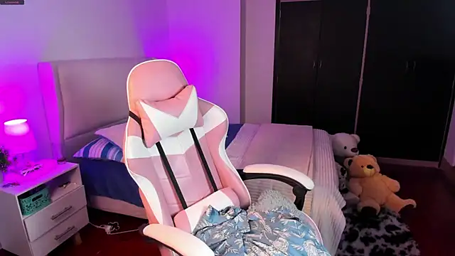 Ainhoads online show from April 3, 9:16 am