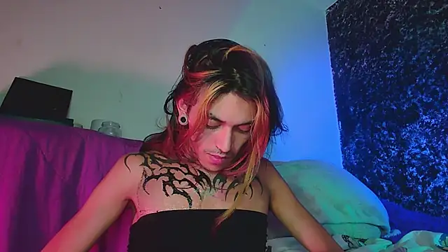 Kenny starrK online show from December 24, 6:39 pm