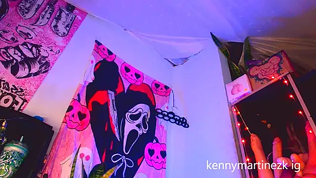 Kenny starrK online show from May 14, 8:22 am