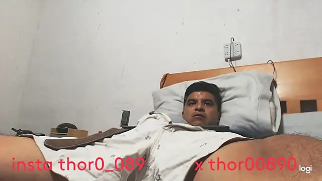 thor000089 online show from February 16, 12:31 am
