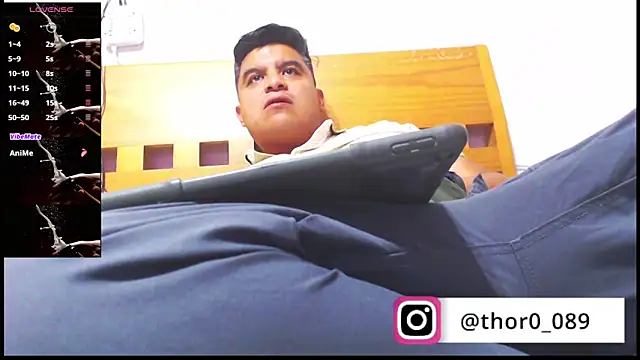 thor000089 online show from February 6, 4:41 am